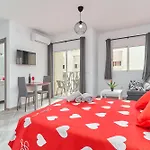 Nerja Boutique 102 Deluxe