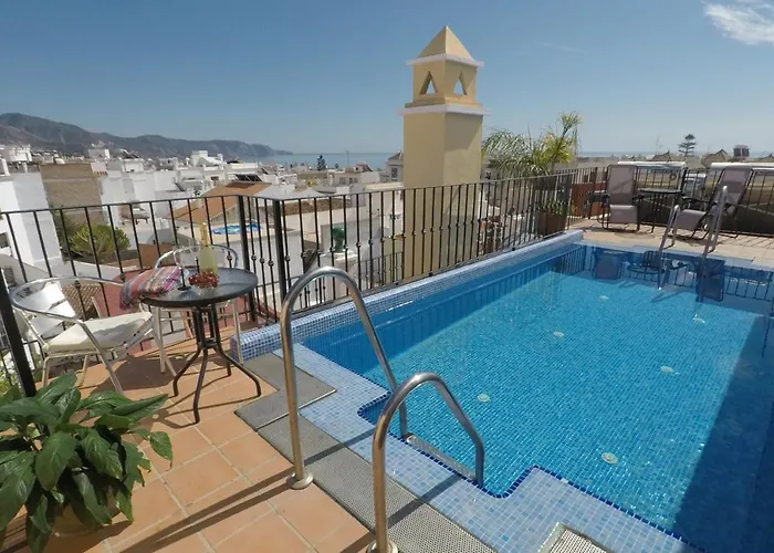 Apartamentos Nerjaluna