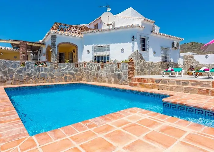 Villa Aranzazu Nerja By Ruralidays