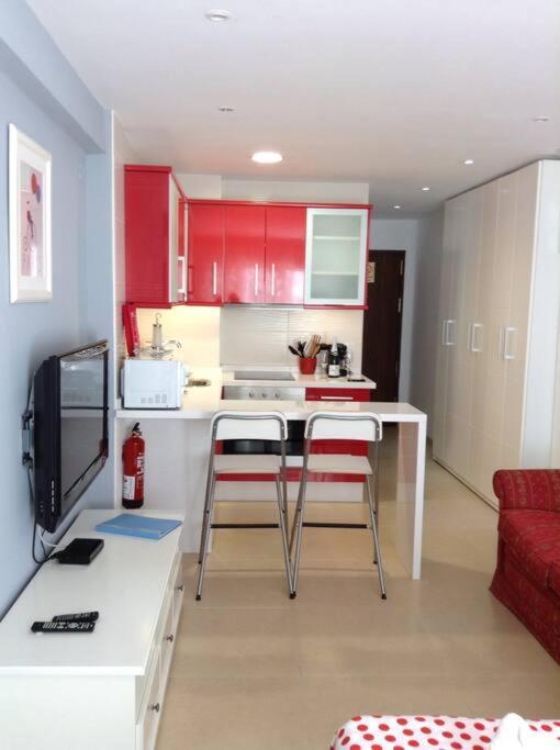 Apartment Ultra Modern Studio Near The Nerja