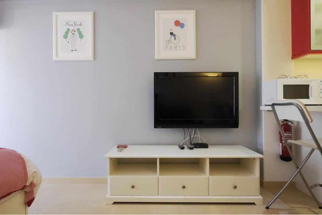 Ultra Modern Studio Near The Apartment Nerja