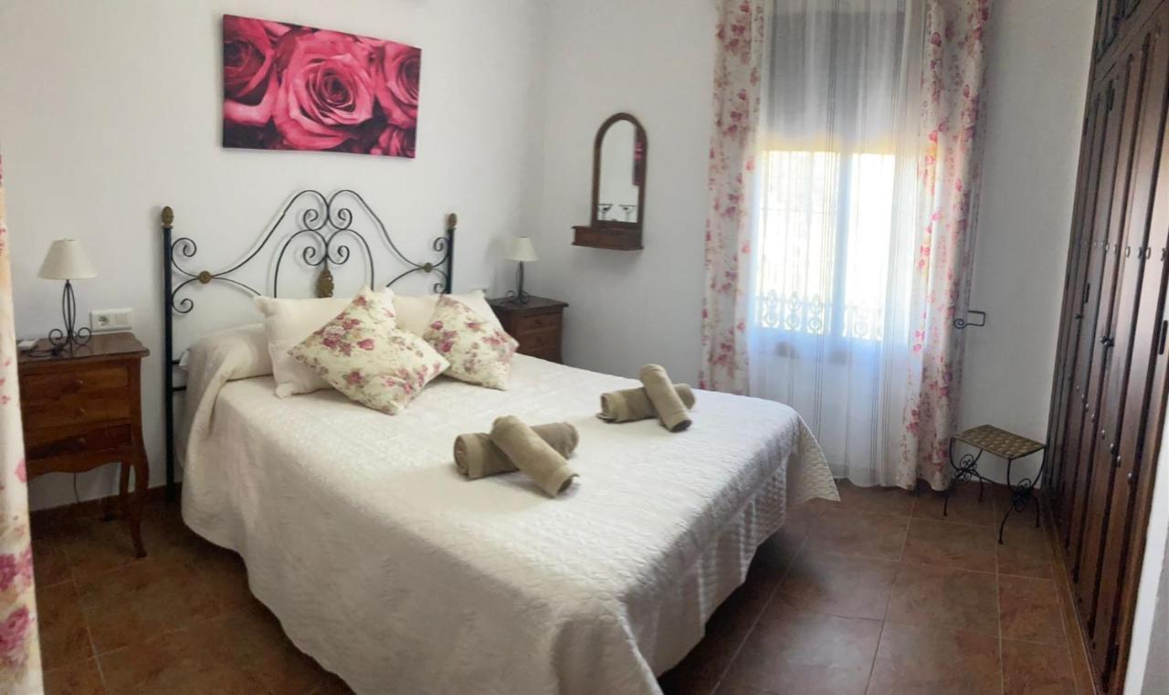 Maravillas Villa *
