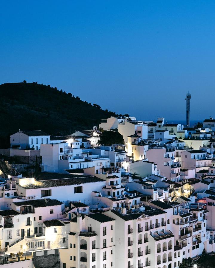 Ferienhaus ,nerja, Seaview, Pool, 3 Bedrooms, Huge Terrace And Garden Nerja