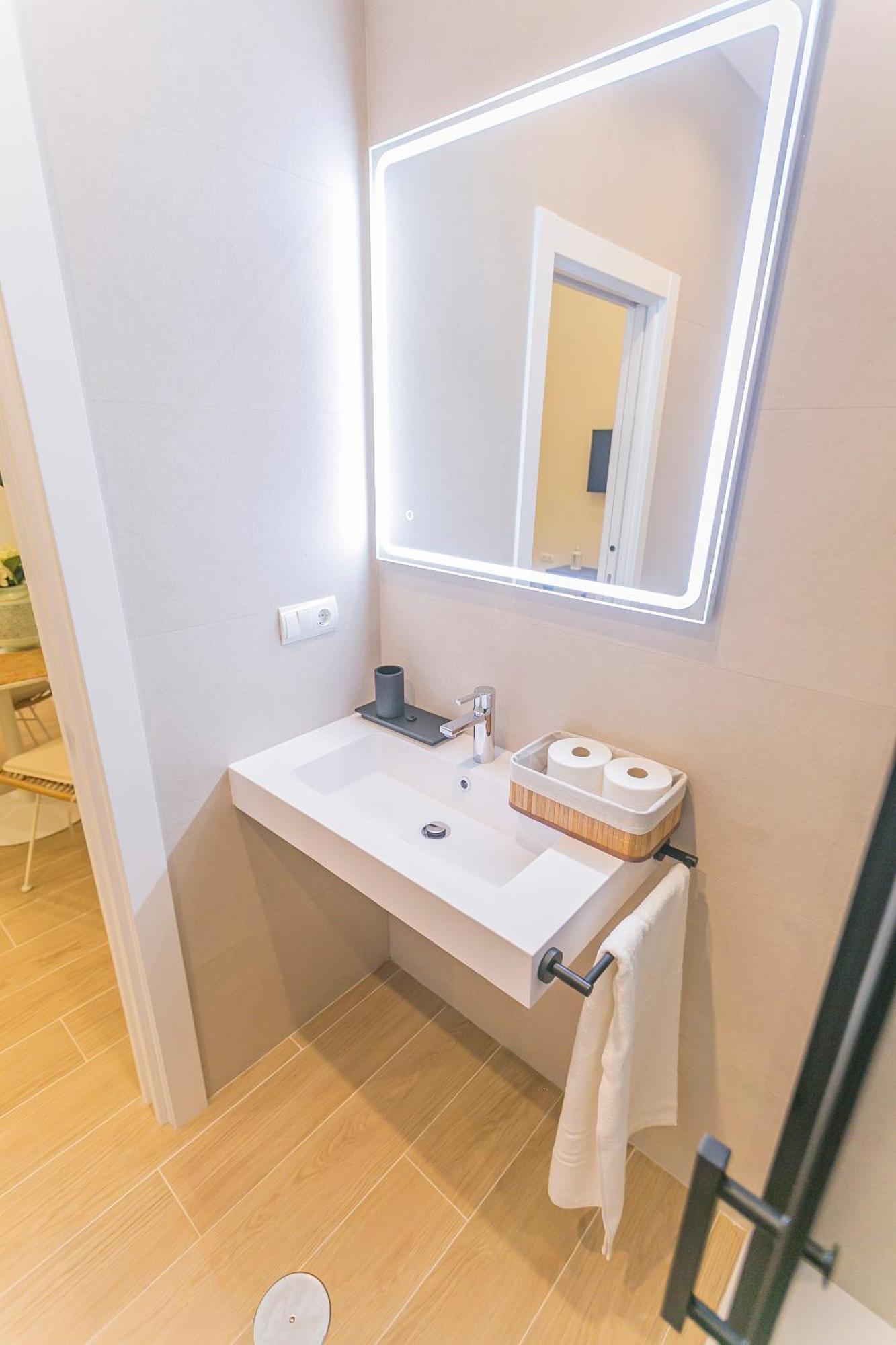 Canovas - Posidonia Apartment *