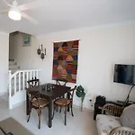 Urb. La Hacienda, 16