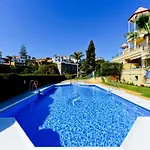Refurbished 2-Bed Apartment Burriana Beach.