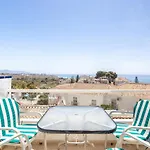 Casa Bonita-Overlooking The Sea