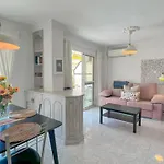 Hawaii 1St Floor Burriana, Nerja
