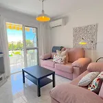 Hawaii 1St Floor Burriana, Nerja