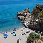 Vacation Apartment Nerja Quiet & Close To Beach