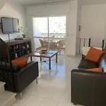 Casa Kaluel Adosado Blanco