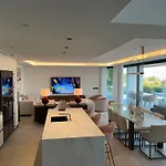 Sea Gardens Villa
