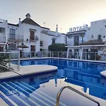 Nueva Nerja 22 Menyber