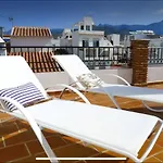 Large Modern Apartment With Private Terrace