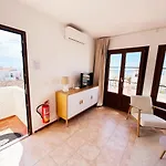 Prachtig Gerenoveerd Appartement Met Airconditioning, El Capistrano Village