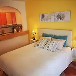 Studio Beso Del Mar