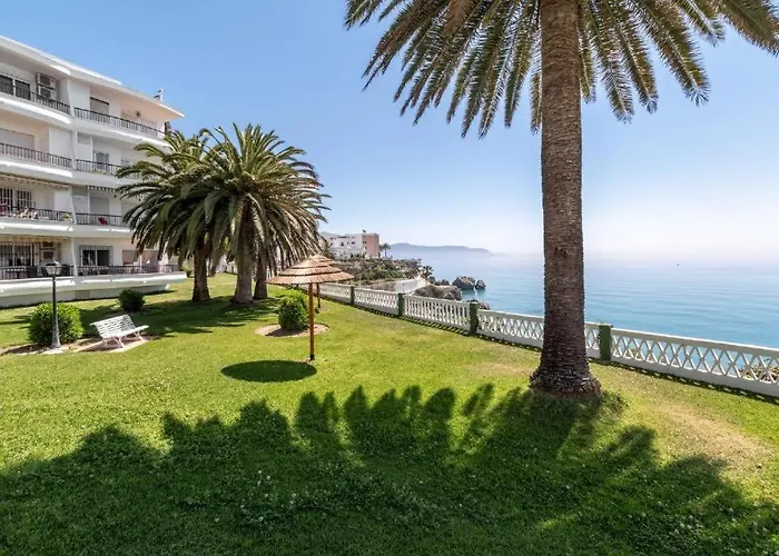 Perfect Family Apartment In Acapulco Playa, Nerja