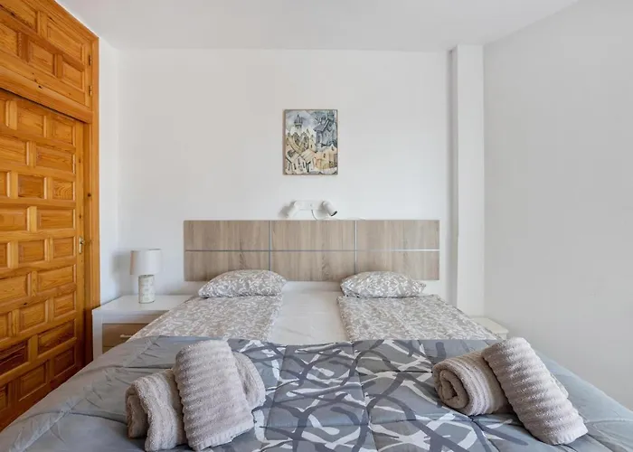 A410 Frontlilne Apartment