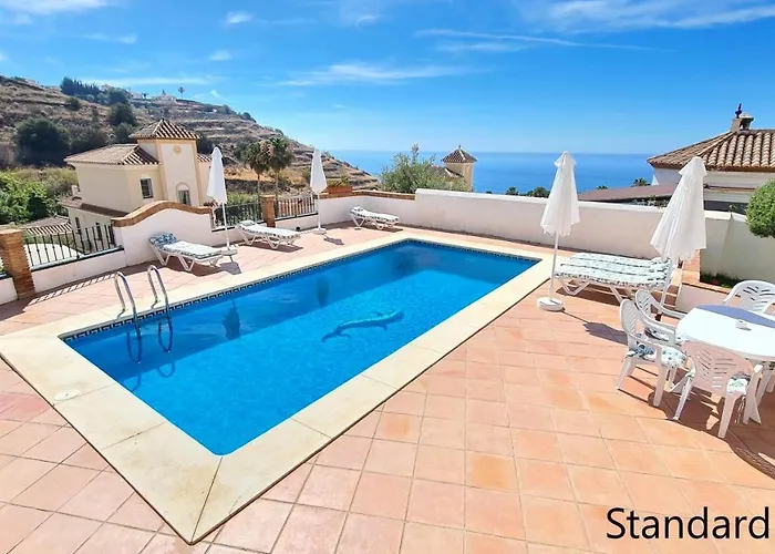 Silhouse Nerja Villas Beach