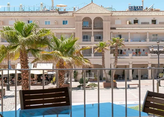 Moderno Y Centrico Apartamento En Plaza De Espana