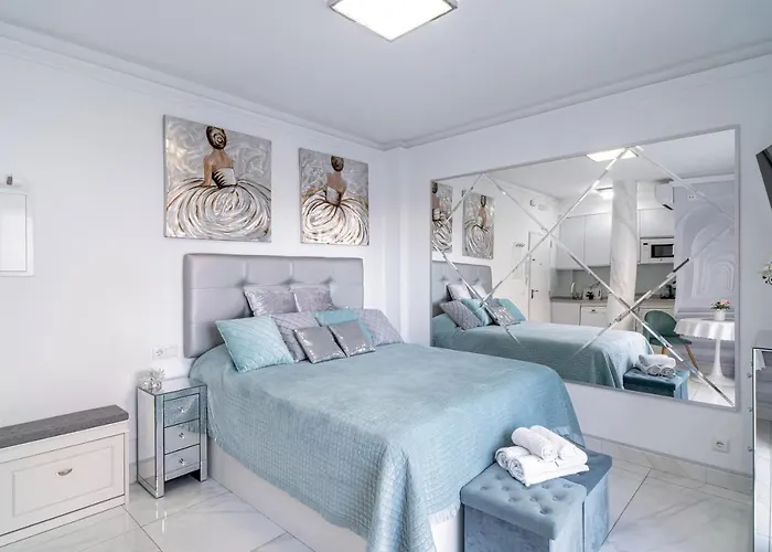 Silver Horizon Luxury Apartment