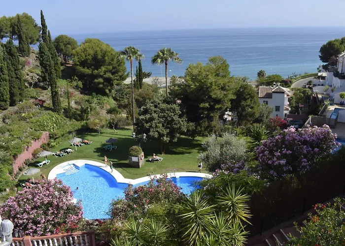 Ladera Panorama 25