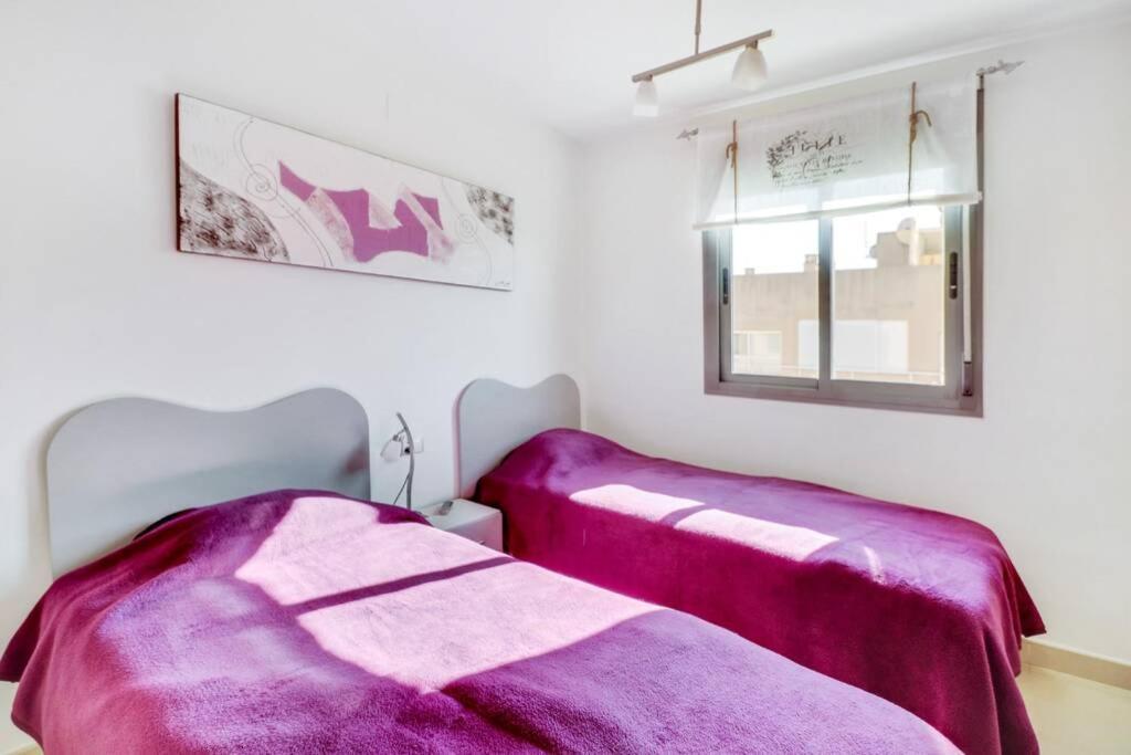 Rooftop Apartment, Apartment *