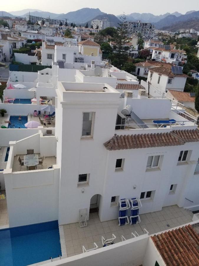 Superior Family Town Centre Close To In Peaceful Residential Zone Nerja