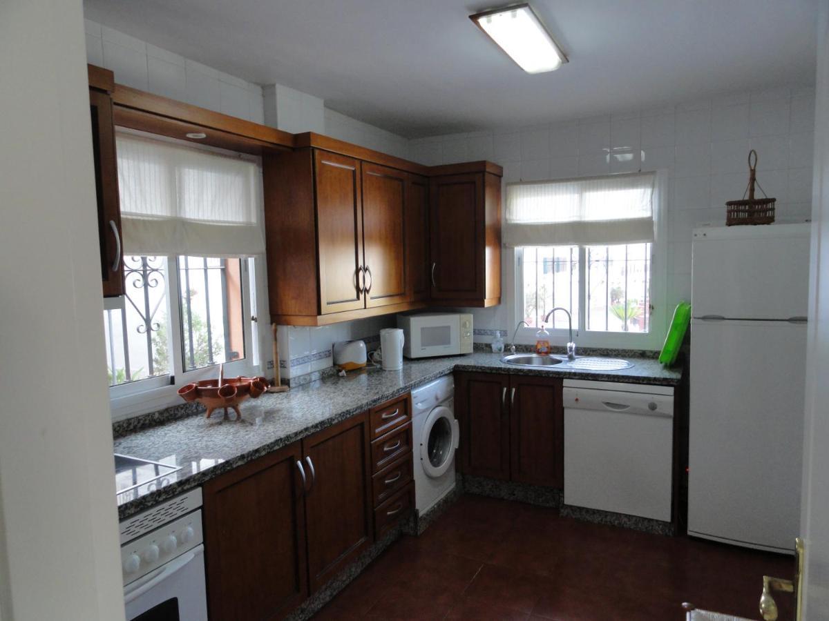 Spacious Family Aljamar 8a Villa Nerja