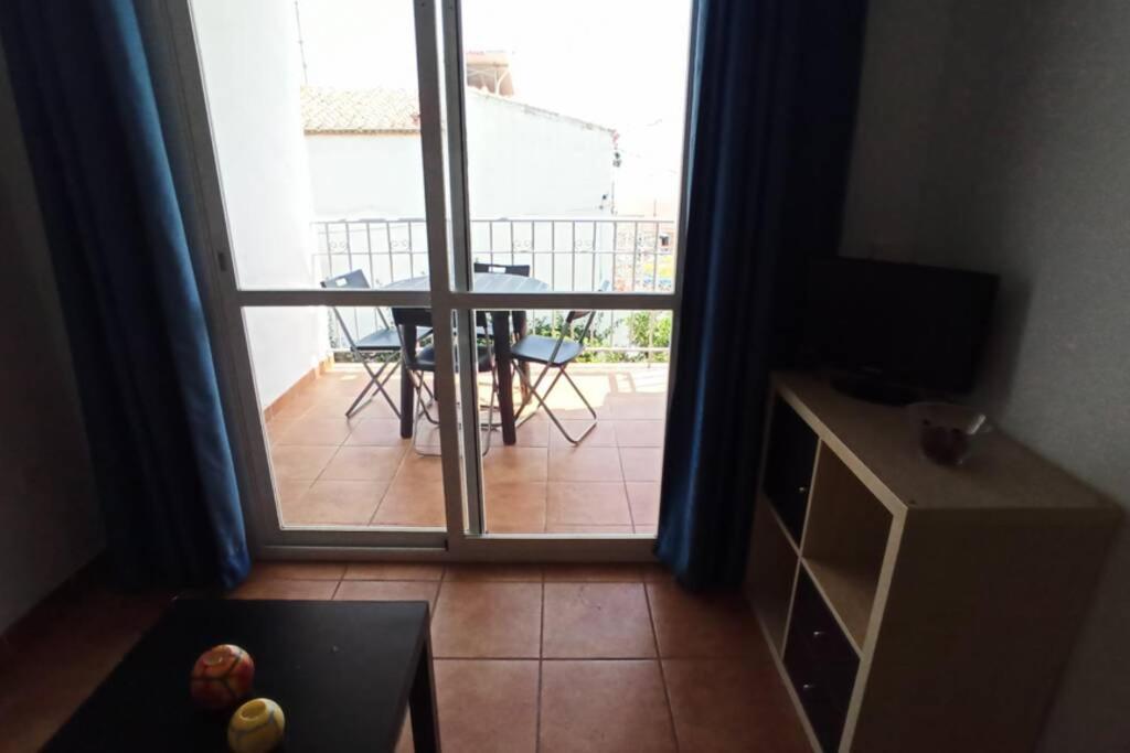 Apartamento Al3 - Piscina 2-4 Personas, Aire Y Wifi Nerja