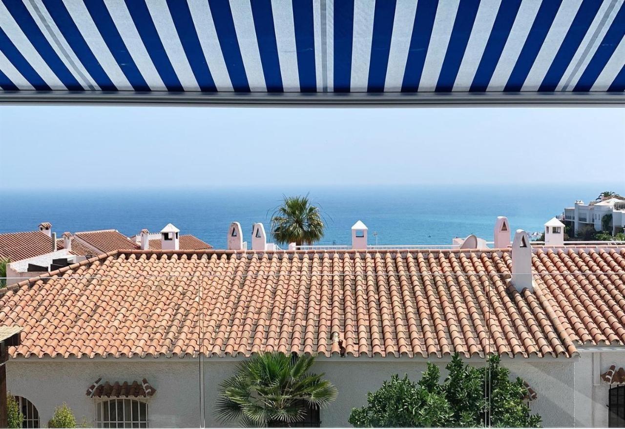 Wonderful House By The Sea Villa