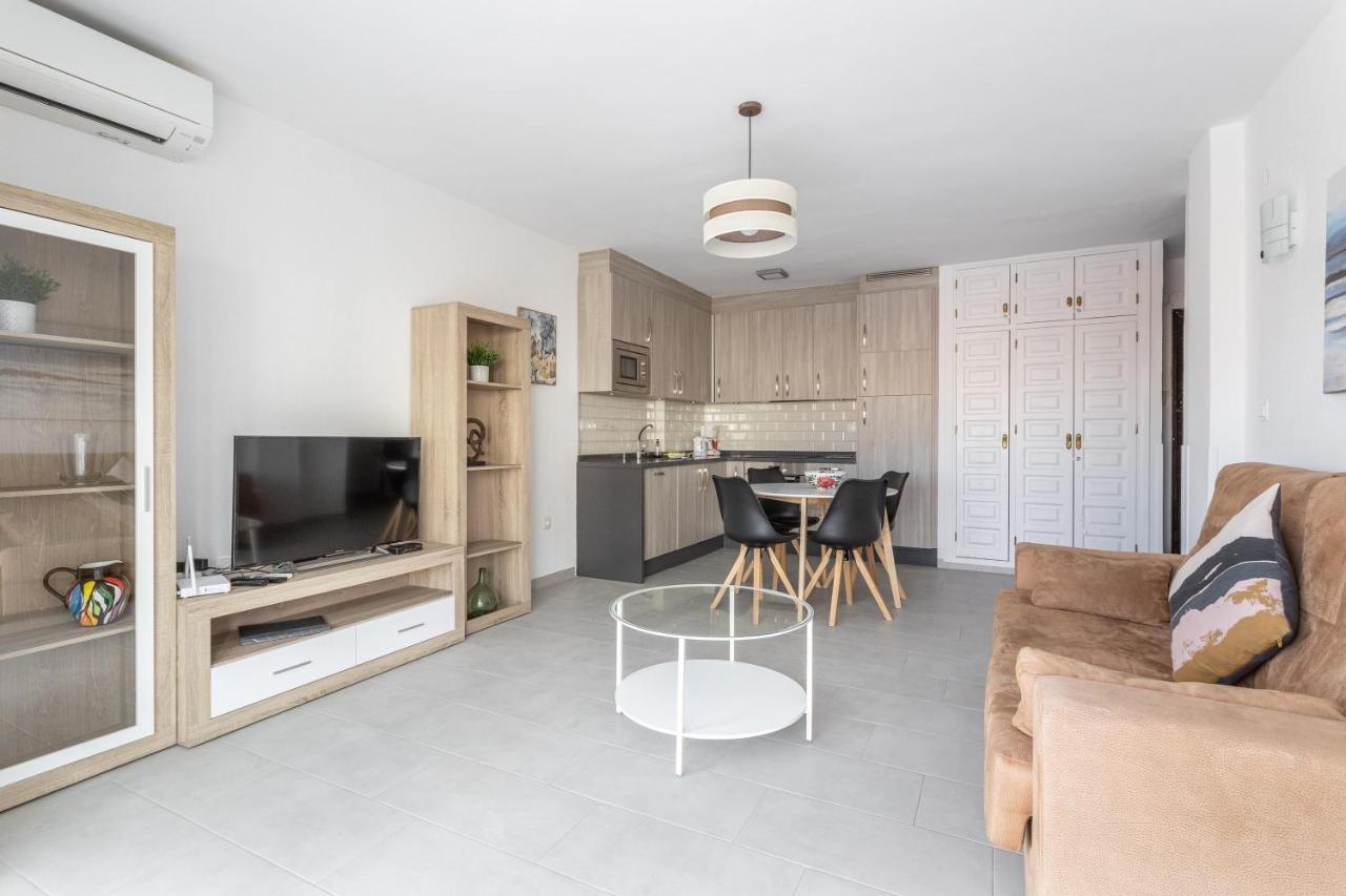 A410 Frontlilne Apartamento Nerja