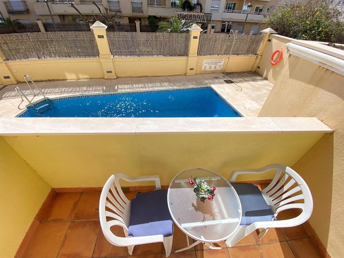 Triton Casasol Apartamento *