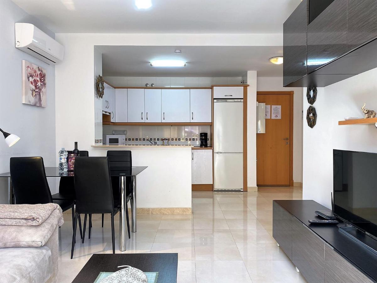 Triton Casasol Apartamento