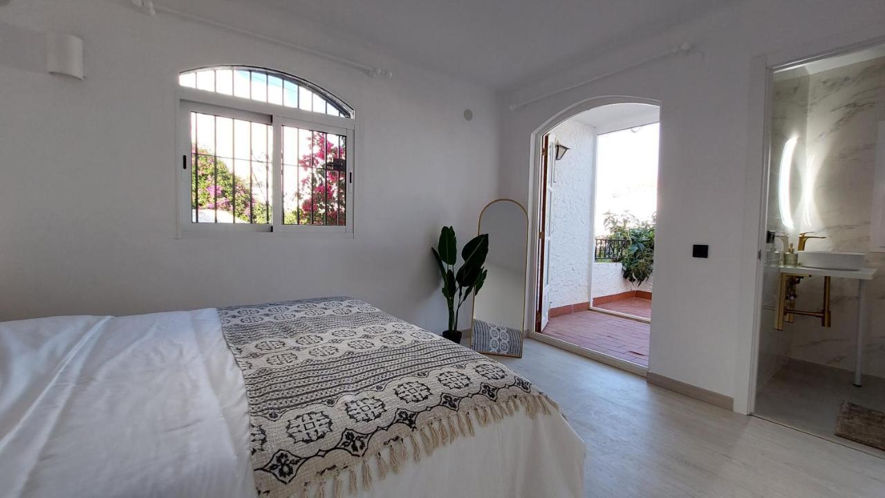 Сasa de vacaciones New Boho With Balcony, Private Garden And Communal Pool Nerja