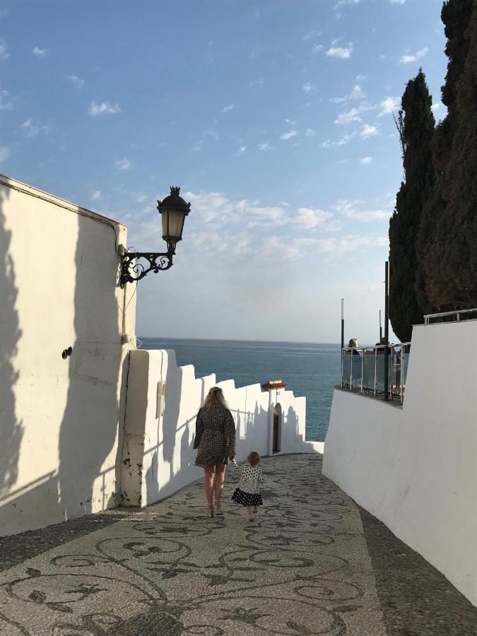 Sea & Pool View Garden Palmeras Nerja