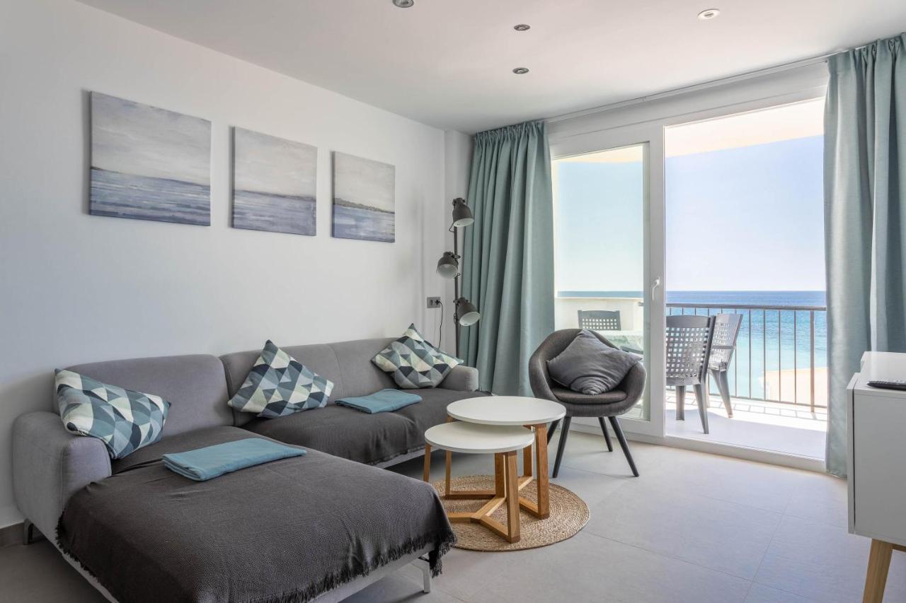 Arce Frontline Seaview Apartment Nerja