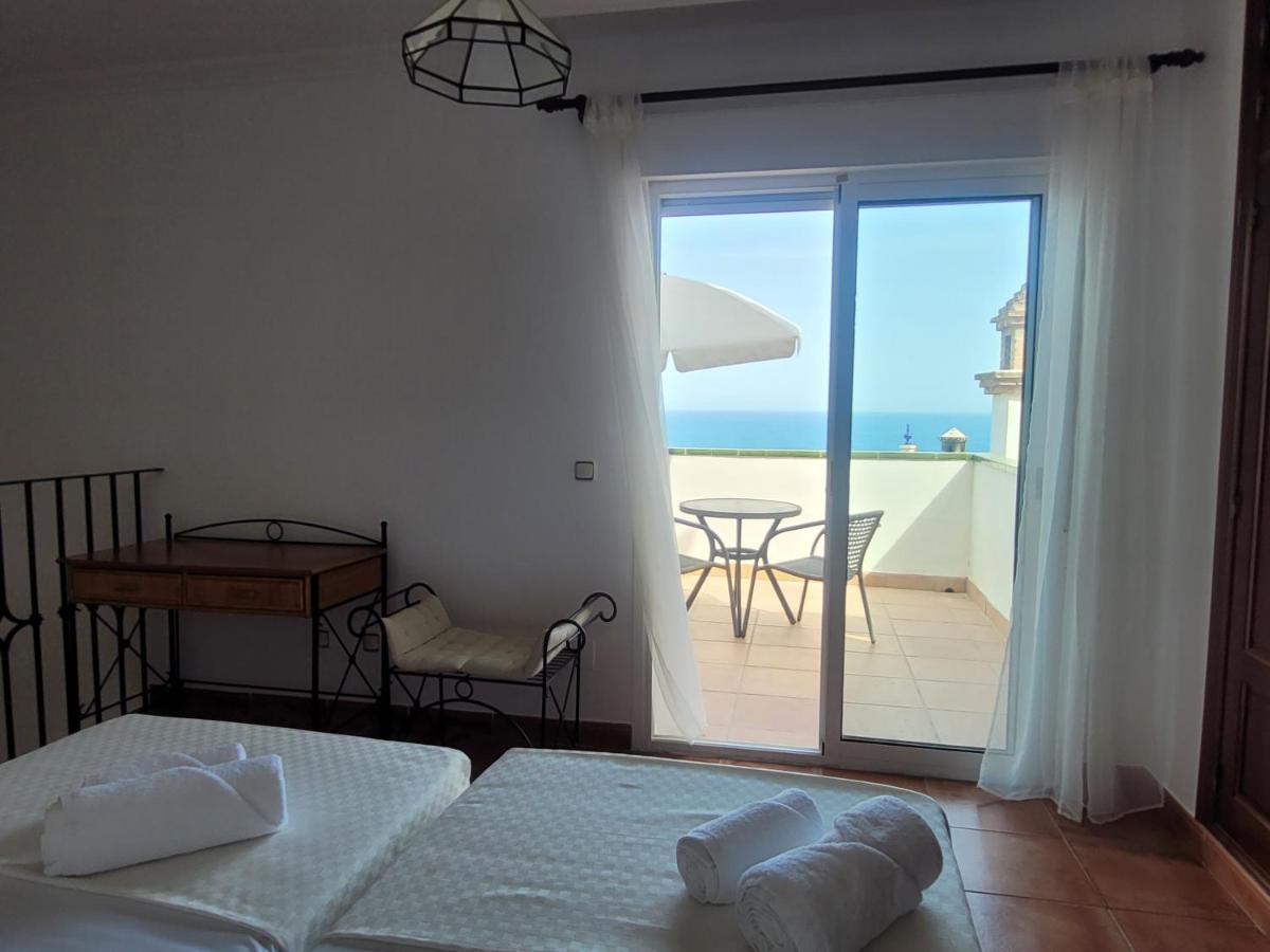 Silhouse Villas * Nerja