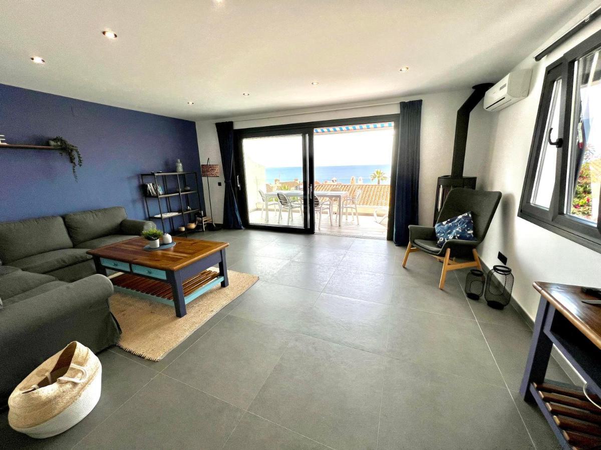 Wonderful House By The Sea Villa Nerja
