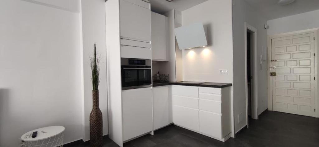 Centrally Located Studio In 2h * Nerja