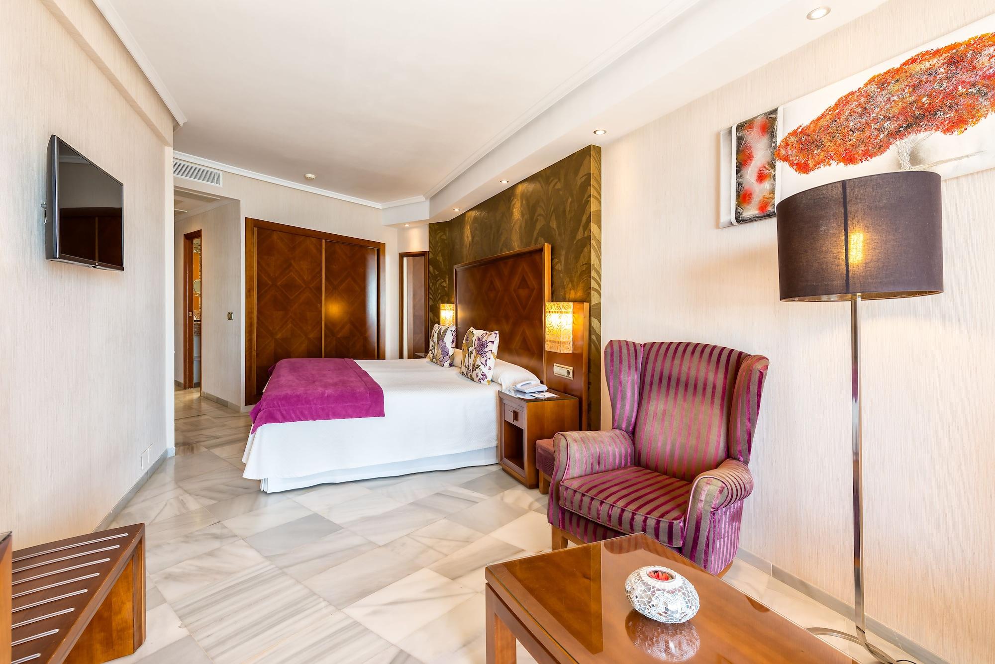 Balcon De Europa Hotel 4*