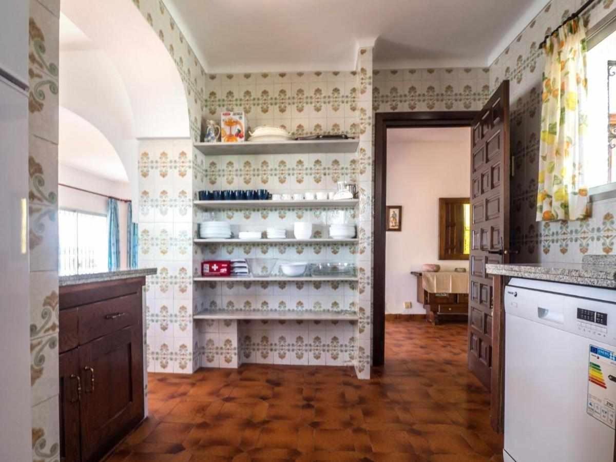 Azahara Villa *