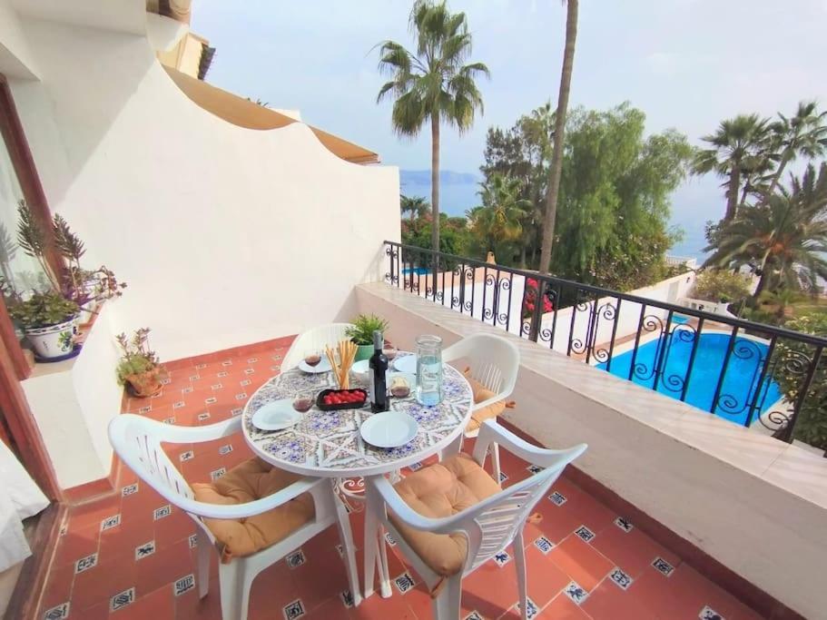 Beautiful 2 Bedroom In Calle Carabeo, Nerja