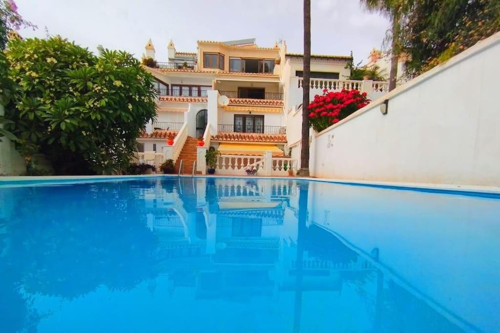 Beautiful 2 Bedroom In Calle Carabeo,
