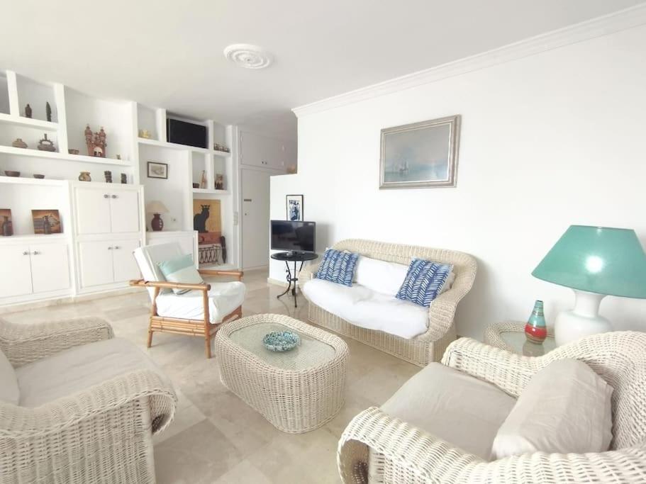 Beautiful 2 Bedroom In Calle Carabeo, Apartment Nerja