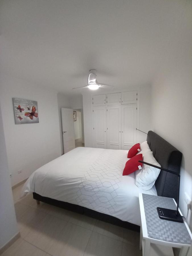 Refurbished 2-bed Burriana Beach. Nerja