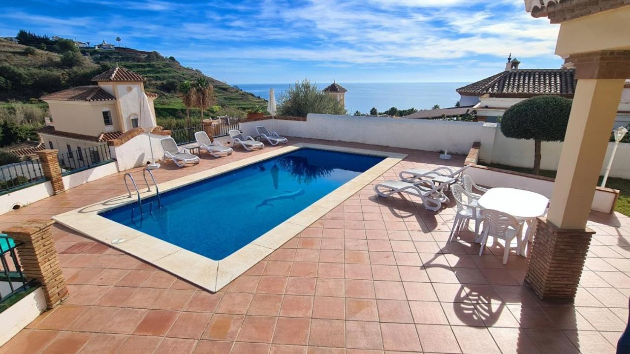 Silhouse Villas Pousada *