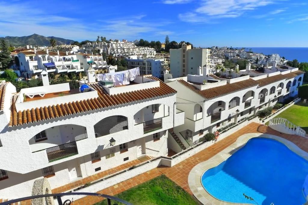6 Beds In Nerja, Spain Apartamento *