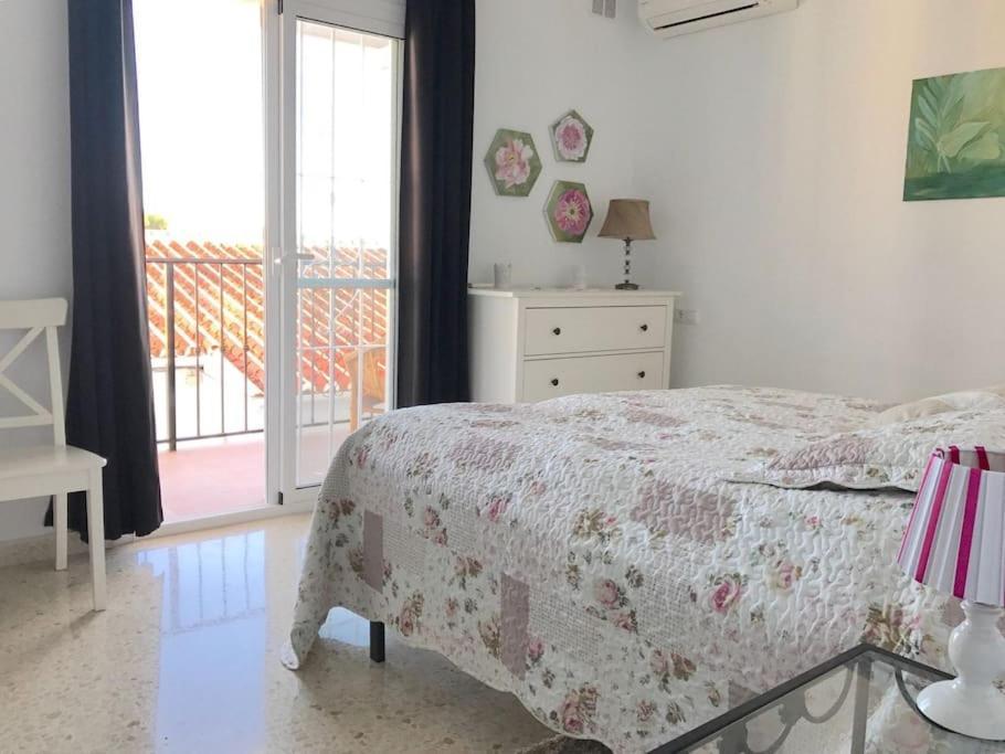 Beautiful House Angelines 40 *