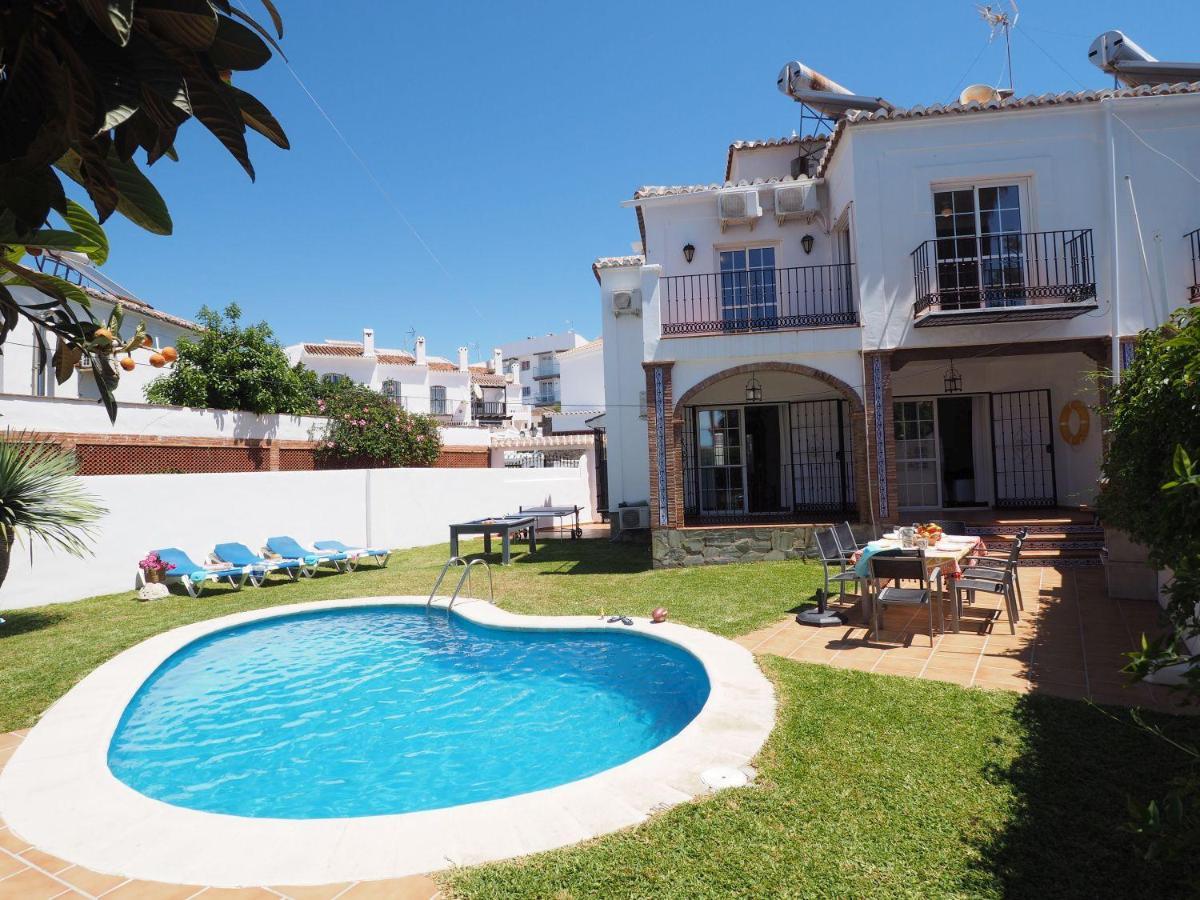 Paradise - Victoria Nerja